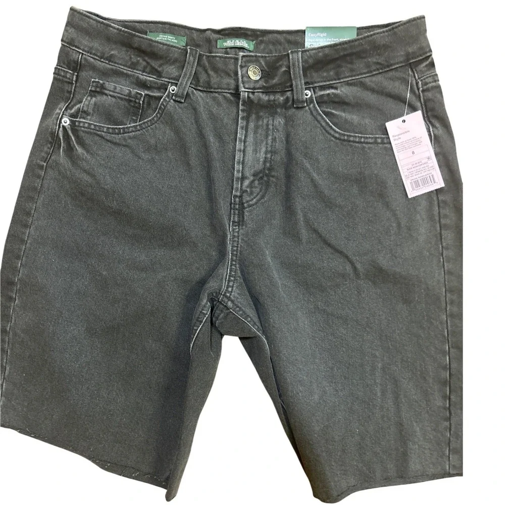 Wild Fable Womens Mid Rise EasyRigid Denim Shorts Black Wash Raw Hem Size‎ 8 NWT